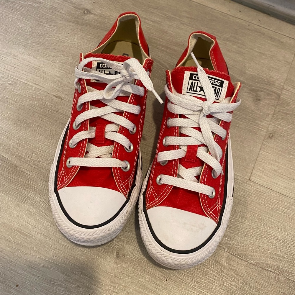 Red Converse - Size W 8.5/ M 6.5
